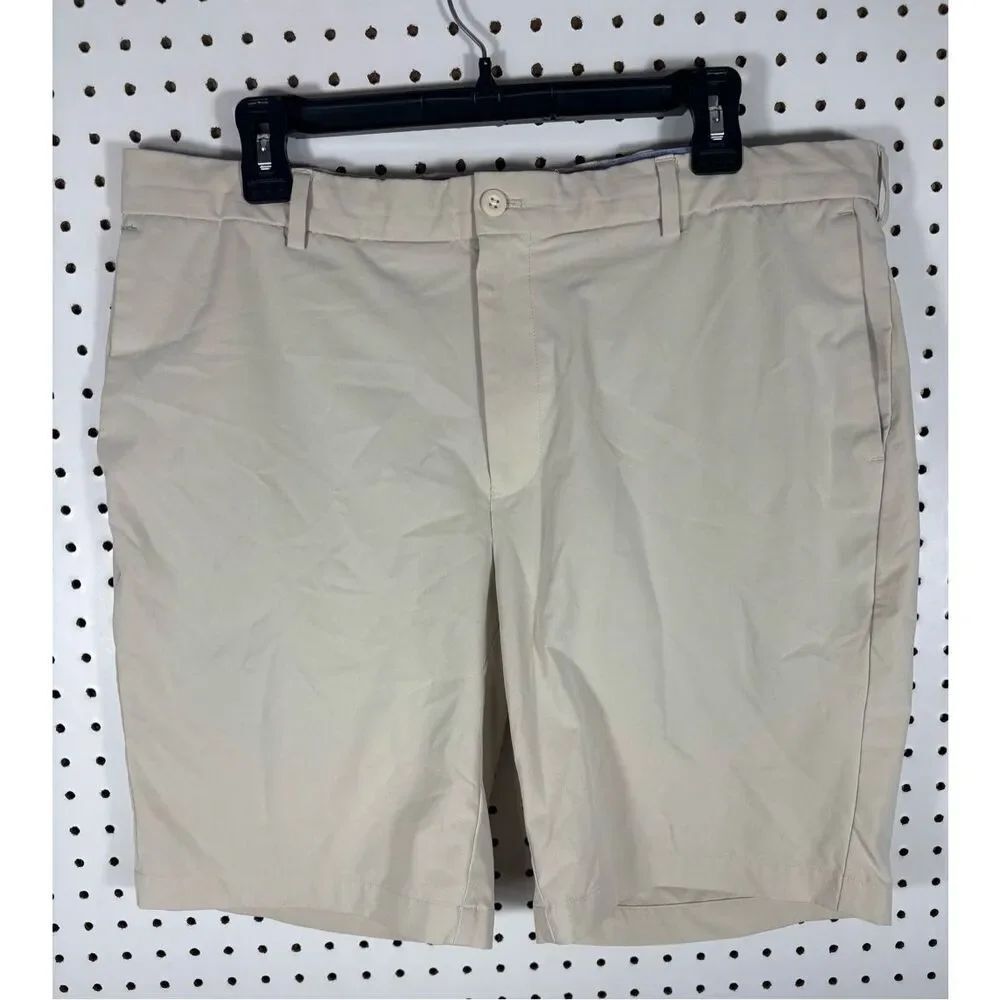 Peter Millar performance shorts size 38
